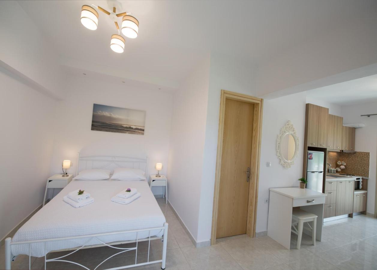 Bounatsa Studios & Apartments Νυδρί Εξωτερικό φωτογραφία