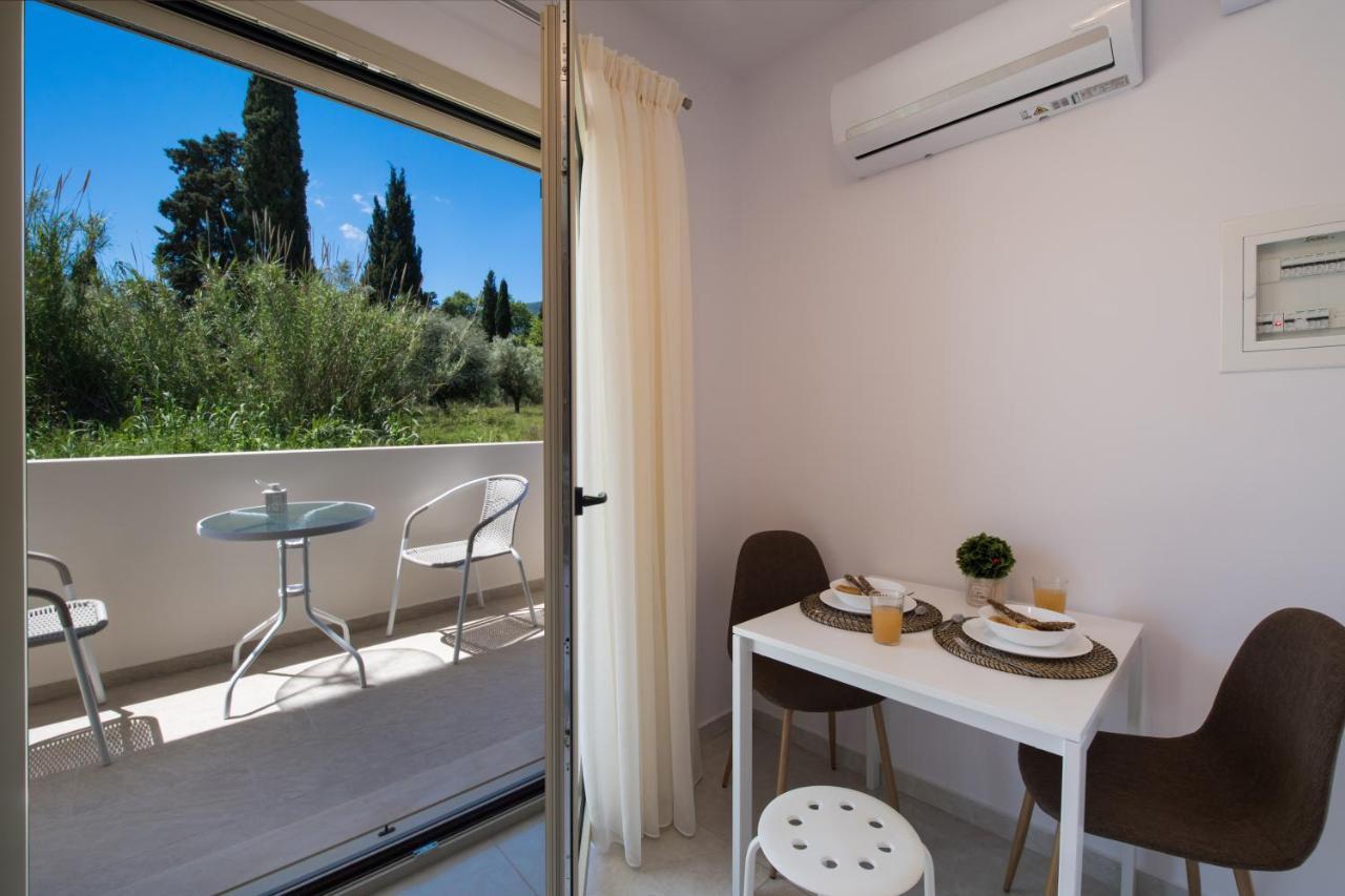 Bounatsa Studios & Apartments Νυδρί Εξωτερικό φωτογραφία